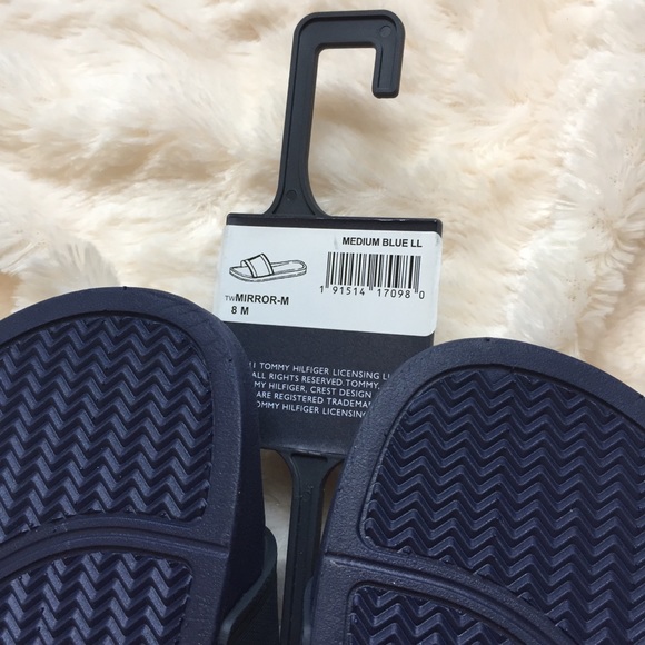 NEW Tommy Hilfiger Mirror Slides - Picture 5 of 7